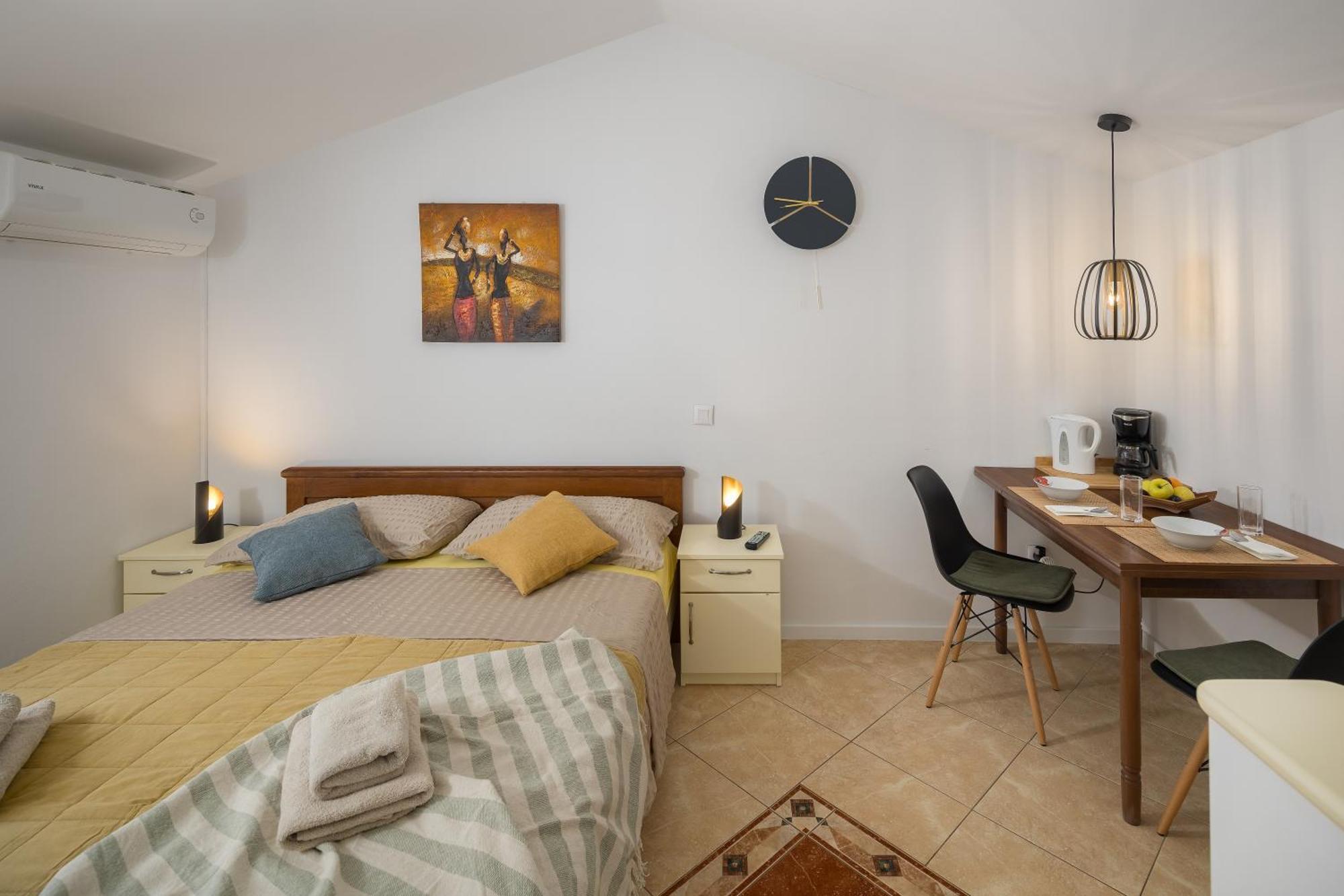 פורץ Guest House Ravnic מראה חיצוני תמונה