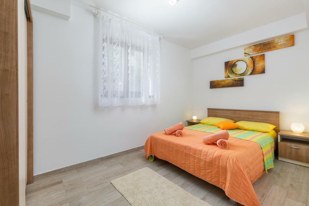 פורץ Guest House Ravnic מראה חיצוני תמונה